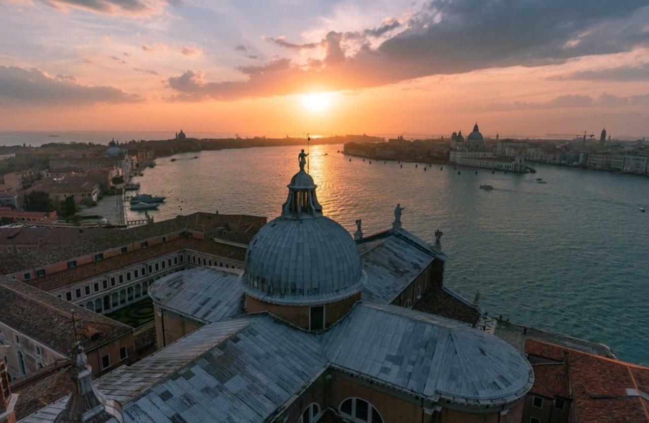 Biennale Ca Dario Apartment Венеция Екстериор снимка